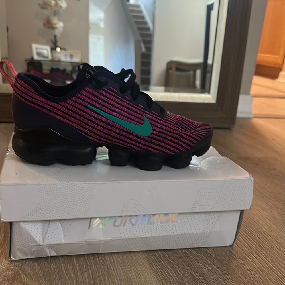 Nike Kids' Black and Pink Athletic Shoes